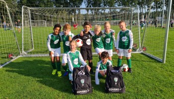  JO9-2 heeft nieuwe tassen