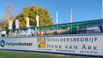 GL Vastgoedbeheer en Schildersbedrijf H. van Ark nieuwe bordsponsoren  
