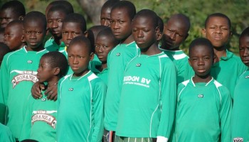 Groene shirts in Burkina Faso
