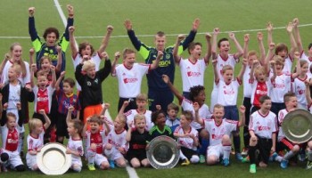 AJAX Clinic bij VVOG groot succes