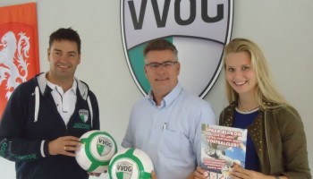 Spaar bij Kok voor een leren voetbal van jouw voetbalclub