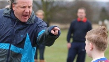 Kom op jongen .... wat sta je te kijken....heb je geen zin vandaag....pffffff