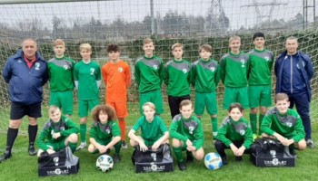 Superlot en tassensponsor Van Gilst voor de 15-1