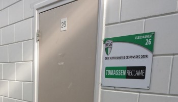 Reclame die deuren opent